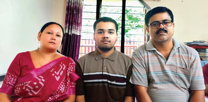 অঙ্ক নিয়ে গবেষণা করতে চায় ষষ্ঠ রৌণক, আইএএস হবে নবম সৃজা