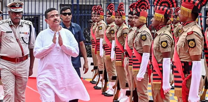 এবার বঙ্গে আয়ুষ্মান ভারত, বেটি বাঁচাও বেটি পড়াও! প্রথম ক্যাবিনেট বৈঠকে আর কী কী সিদ্ধান্ত মুখ্যমন্ত্রীর?