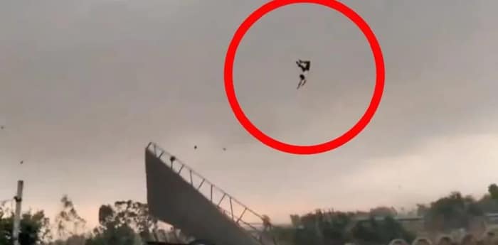 হাওয়ার তীব্র ঝাপটায় ৫০ ফুট উড়ে গেল মানুষ