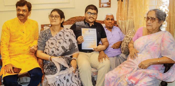 উচ্চ মাধ্যমিকে প্রথম বরানগরের আদৃত, মহাকাশ বিজ্ঞানী হতে চান ‘খাদ্যরসিক’ কৃতী
