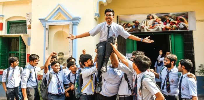 মেধা তালিকায় কলকাতার ৪ কৃতী