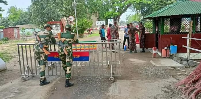পালাবদলের পর বাণিজ্যে গতি বৃদ্ধির আশায় হিলির ব্যবসায়ীরা