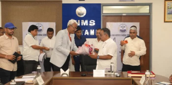উত্তরবঙ্গে রাজ্যের দ্বিতীয় এইমস তৈরির সম্ভাবনা উসকে দিলেন শমীক ও শুভেন্দু