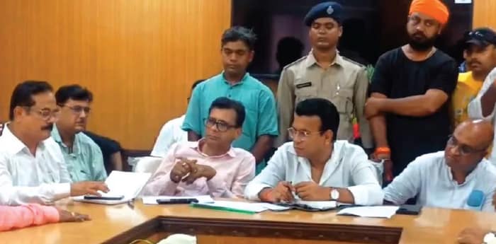পুর পরিষেবা নিয়ে সমন্বয় বৈঠক শিবপুরের বিধায়কের, রিপোর্ট দেওয়া হবে মুখ্যমন্ত্রীকে
