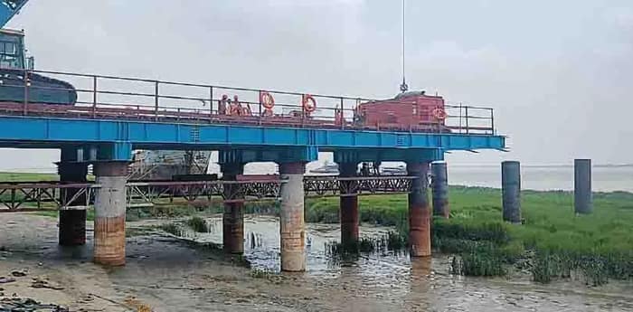 মুড়িগঙ্গা নদীর উপর সেতু তৈরির কাজ পুরোদমে শুরু