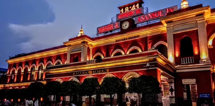 উচ্ছেদের আতঙ্কে সিঁটিয়ে আসানসোল ও কুলটি শিল্পাঞ্চলের গরিব মানুষজন