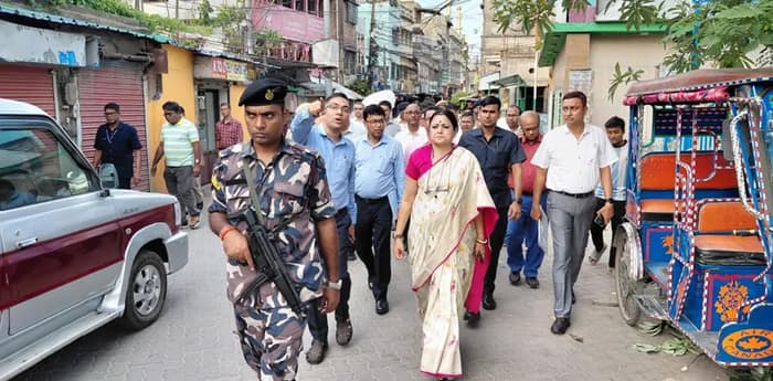 নাগরিকরা সচেতন না হলে বাড়ি থেকে জঞ্জাল সংগ্রহ বন্ধের হুঁশিয়ারি পুরমন্ত্রীর