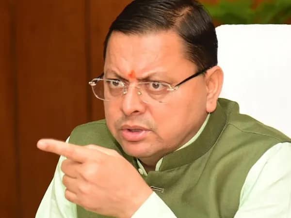 হরিদ্বারে জমি দুর্নীতি ১০ জন সরকারি কর্মীকে বরখাস্ত করল ধামি সরকার