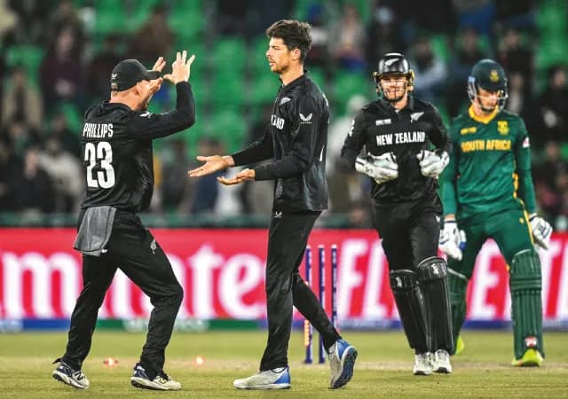 রবিবার ভারত-নিউজিল্যান্ড ফাইনাল, কিউয়িরা জিতল ৫০ রানে,  চোকার্স তকমা ঘোচাতে ব্যর্থ দক্ষিণ আফ্রিকা