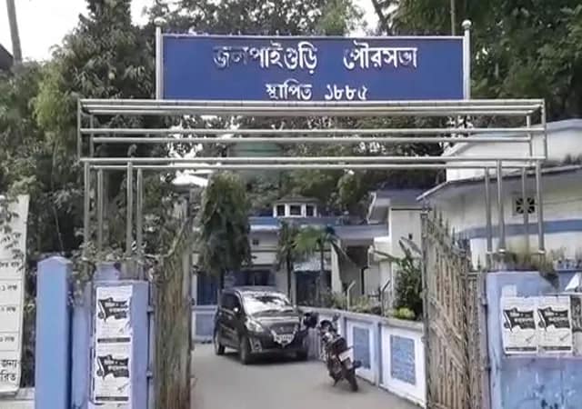 হাউজিং ফর অল প্রকল্পের কাজ শুরু জলপাইগুড়ি পুরসভায়