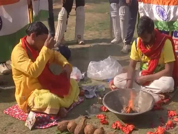 চ্যাম্পিয়ন্স ট্রফি: ফাইনালে ভারতের জয় প্রার্থনা করে বিহারের পাটনায় যজ্ঞ করছেন সমর্থকেরা