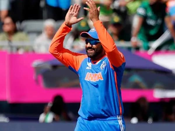 চ্যাম্পিয়ন্স ট্রফি: ১৫ রানে আউট ইয়ং, নিউজিল্যান্ড ৫৭/১ (৭.৪ ওভার), বিপক্ষ ভারত