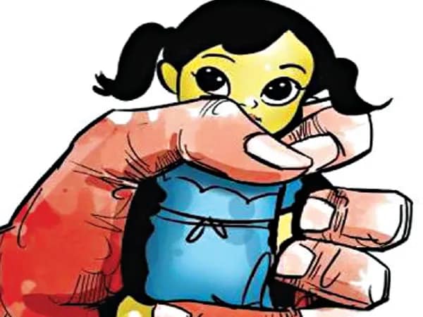 নাবালিকা বিয়ে রোধে গ্রামে গ্রামে ‘গোয়েন্দা’