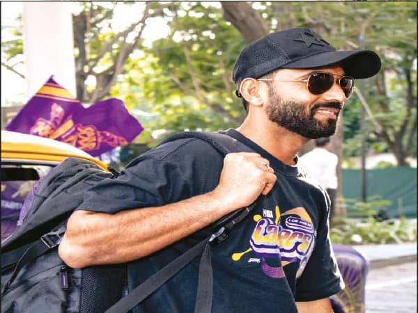 শহরে পা রাখলেন রাহানেরা, আজ শুরু নাইটদের অনুশীলন