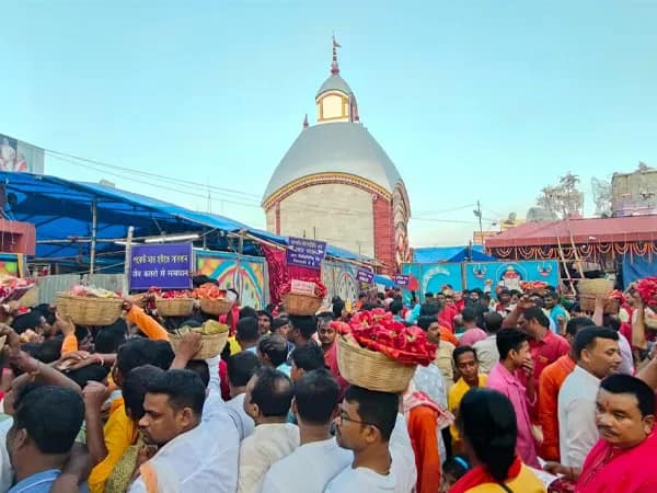তারাপীঠ প্লাস্টিকমুক্ত করতে অভিযানে নামছে টিআরডিএ