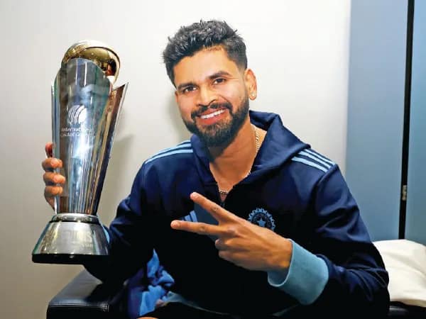 কঠিন সময়ে বন্ধু চিনেছেন শ্রেয়স