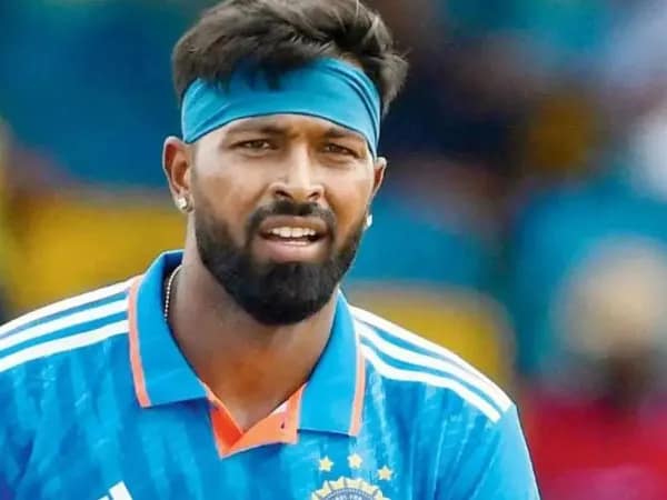 জীবনটাই বদলে গিয়েছে হার্দিকের