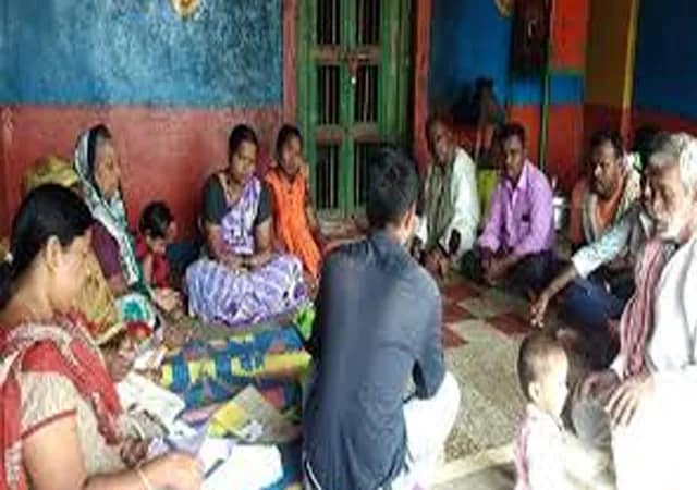 করিমপুরে স্বনির্ভর গোষ্ঠীর মহিলাদের লাখপতি করতে পাশে দাঁড়াচ্ছে প্রশাসন