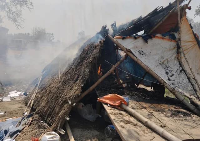 বীরভূমের মুরারইয়ে শিশু মৃত্যুকে কেন্দ্র করে রণক্ষেত্র, জ্বলল সরকারি রাজস্ব আদায়ের অফিসও