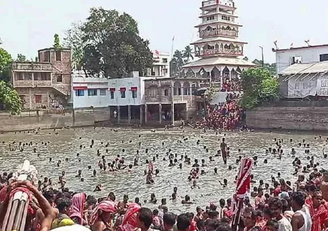 জেলা পরিষদে শুনানিতে জিতেও একসঙ্গে বারুণী  মেলা করার পক্ষে তৃণমূল প্রভাবিত মতুয়া মহাসঙ্ঘ