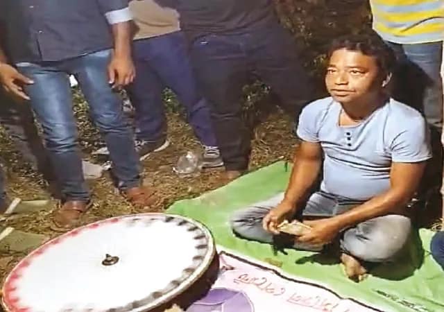 বীরনগরের মেলায় প্রকাশ্যে জুয়াখেলা! ভাইরাল ভিডিও
