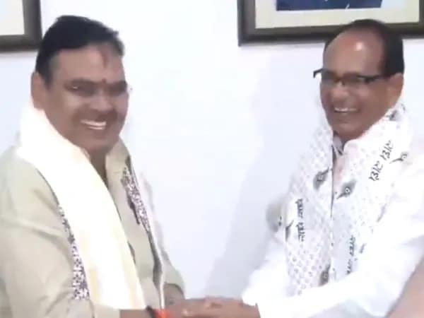 দিল্লিতে কেন্দ্রীয় মন্ত্রী শিবরাজ সিং চৌহানের সঙ্গে দেখা করলেন রাজস্থানের মুখ্যমন্ত্রী ভজনলাল শর্মা