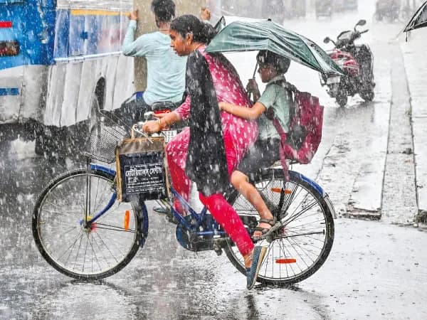 দক্ষিণবঙ্গে আজ ও কাল ঝড়বৃষ্টির সম্ভাবনা
