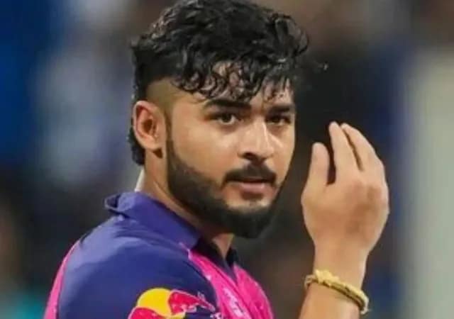 প্রথম তিন ম্যাচে ইমপ্যাক্ট সাব হিসেবে শুধু ব্যাট করবেন সঞ্জু, শুরুতে রাজস্থানের নেতৃত্বে রিয়ান