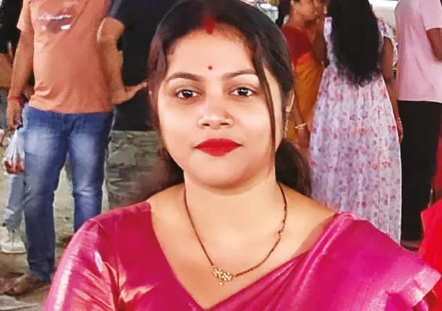 বিজেপি প্রধান সুতপা টিকাদারের বিরুদ্ধে এফআইআর বিডিওর