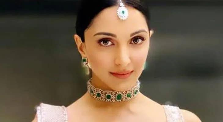 যশের টক্সিক সিনেমার জন্য ১৫ কোটি টাকা পারিশ্রমিক নিচ্ছেন কিয়ারা
