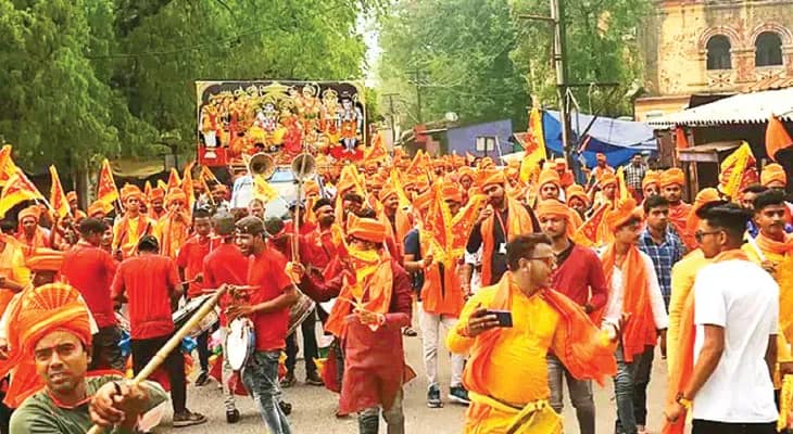 ধর্মের ফাঁদে পা দিলেই বিপদ