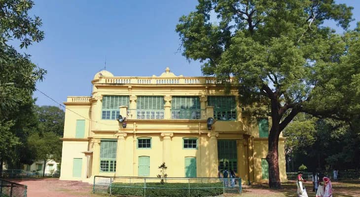 পাঁচবছর পর ফের সাধারণের জন্য উন্মুক্ত হচ্ছে শান্তিনিকেতনের দ্বার