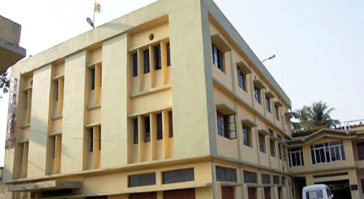 গোষ্ঠীদ্বন্দ্ব, গয়েশপুরে পুরসভার কাজে স্থানীয় কাউন্সিলারের বাধা