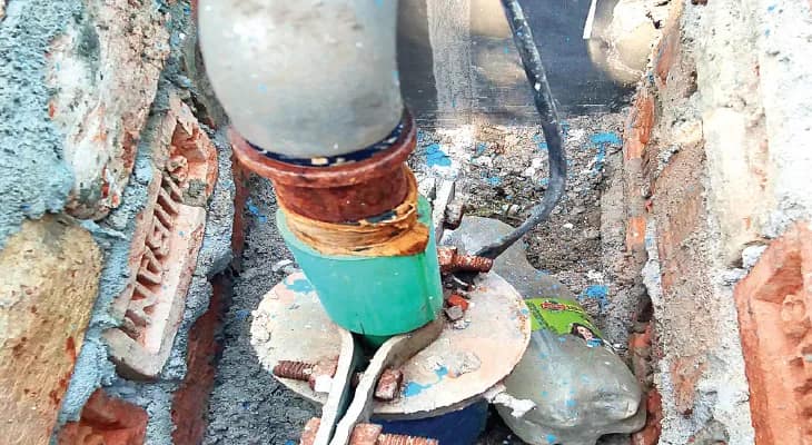 জলসঙ্কটের মোকাবিলা় করতে সাবমার্সিবল পাম্প বসানোয় জোর