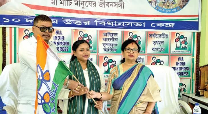 একমাত্র বাম কাউন্সিলার যোগ দিলেন তৃণমূলে, বিরোধীশূন্য উত্তর দমদম পুরসভা