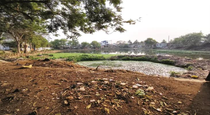সিউড়ি শহরে ফুটপাতের ব্যবসায়ীদের স্থায়ী ঠিকানা