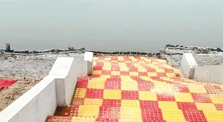 গঙ্গাপাড়ে উন্নয়নের কাজ হবে কীভাবে  পুরসভা, বন্দর ও লালবাজারের যৌথ পরিদর্শন