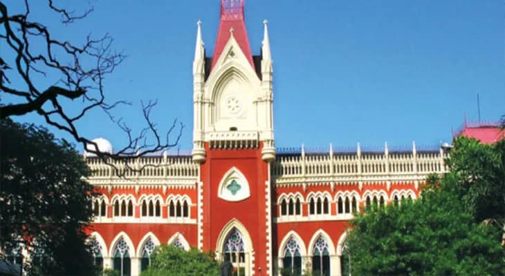 বিক্ষোভের কারণে ক্যাম্পাসে ঢুকতে না পেরে হাইকোর্টে অস্থায়ী উপাচার্য
