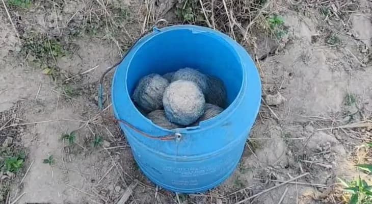 খড়গ্রামে ফের বোমা উদ্ধার