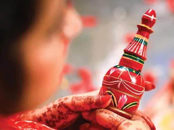 পাত্রী চাই
