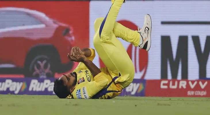 আইপিএল: ১৯ রানে আউট হেটমায়ার, রাজস্থান ১৭৬/৯ (১৯.১ ওভার), বিপক্ষ চেন্নাই