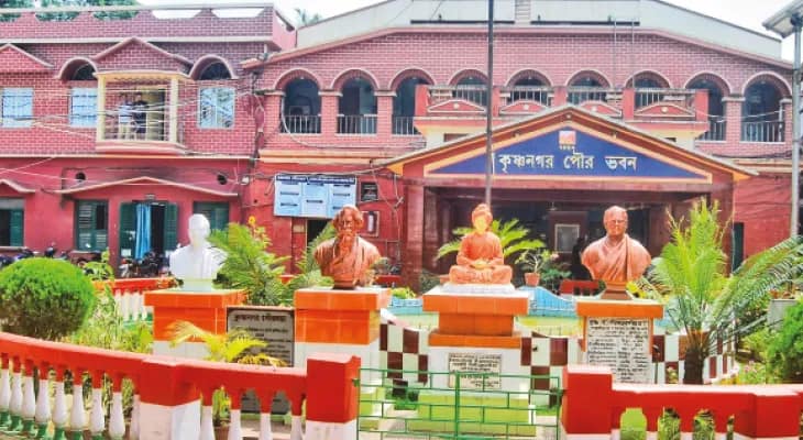 সাফাই কর্মীদের ‘ফাঁকিবাজি’ রুখতে এবার ওয়ার্ডেই বায়োমেট্রিক হাজিরা