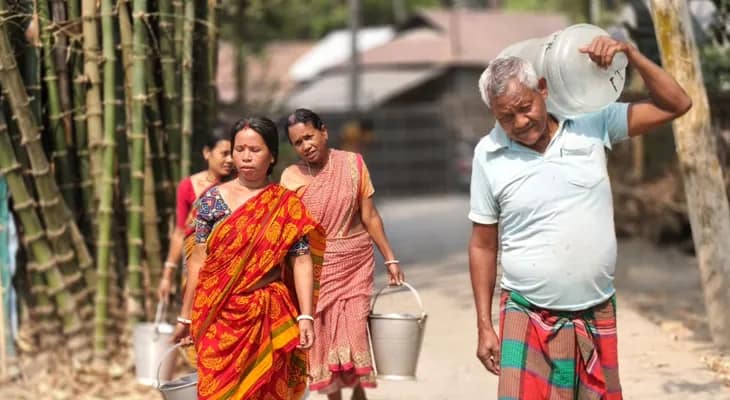 ময়নাগুড়িতে তীব্র জলকষ্ট
