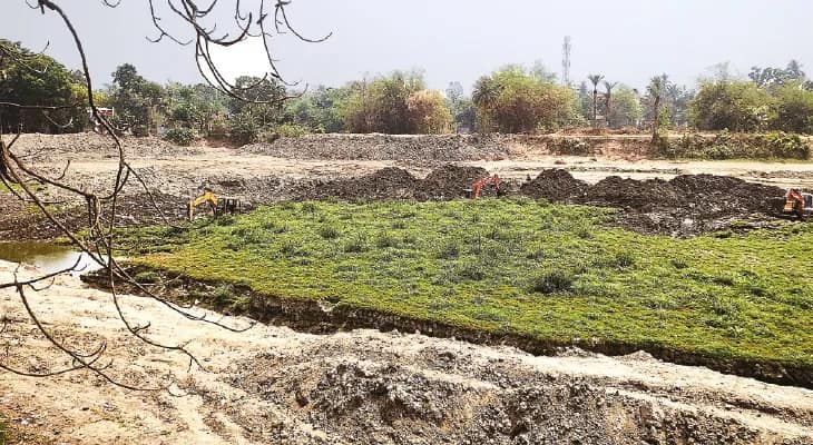 জলাশয় ‘কাটিম’ ভরাটের অভিযোগ, আন্দোলনে স্থানীয়রা, সরব সিপিএমও