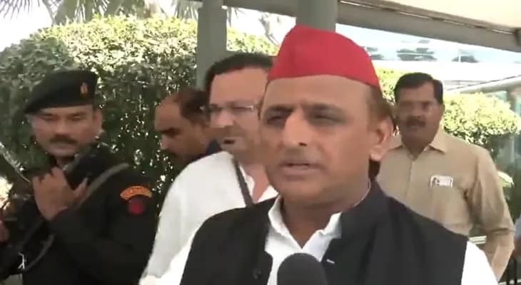 আমরা নতুন ওয়াকফ বিলের বিরুদ্ধে, জানালেন সপা প্রধান অখিলেশ যাদব