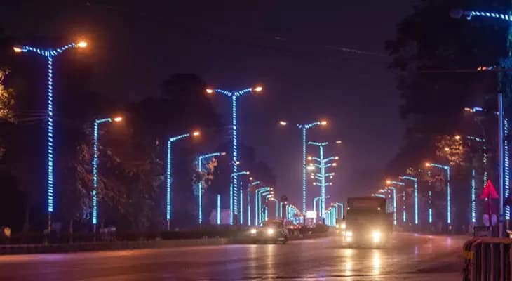 বিদ্যুৎস্পৃষ্ট হয়ে মৃত্যু ঠেকাতে বাতিস্তম্ভের গায়ে বিশেষ ‘ম্যাট’