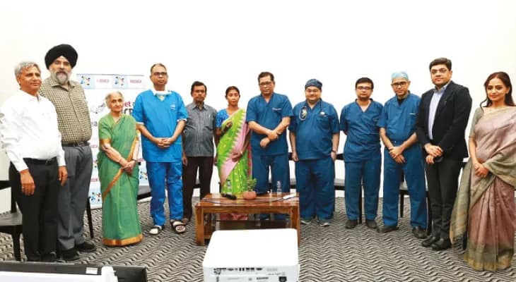 মেডিকায় লিডলেস পেসমেকার প্রতিস্থাপন
