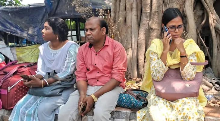 এসএসসি মামলা: সুপ্রিম কোর্টের রায়ে মুষড়ে পড়েছেন চাকরিহারা আন্দোলনরত শিক্ষক-শিক্ষিকারা