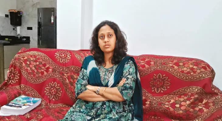 কর্তব্যে অবিচল তনুশ্রী, রাতভর দেখলেন উচ্চ মাধ্যমিকের খাতা