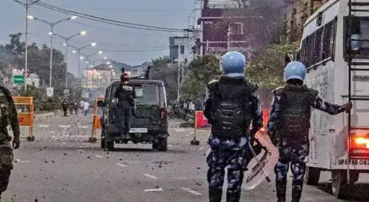শান্তি ফেরাতে দিল্লিতে মেইতেই ও কুকিদের বৈঠক